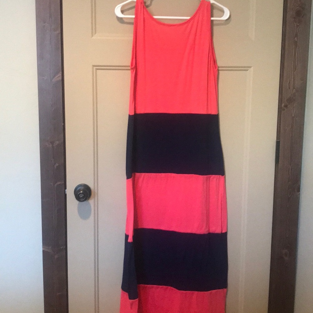 Navy and coral color block maxi dress - Picture 3 of 3